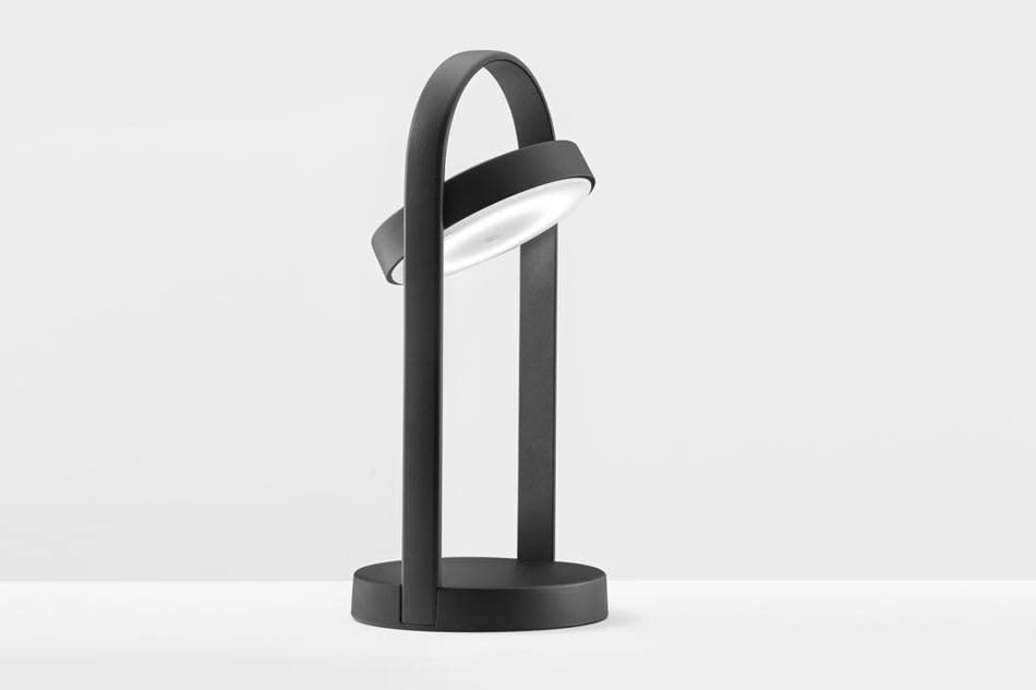 Unsere Top 6 der tragbaren und kabellosen LED Designleuchten für Innen- und Aussenbereich.