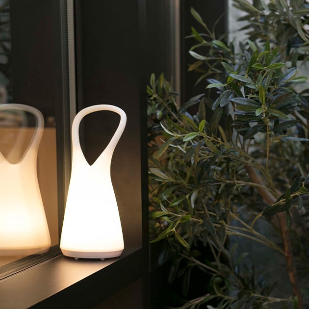 Stimmungsvolle tragbare Outdoor-Leuchte, Boo von Faro Barcelona