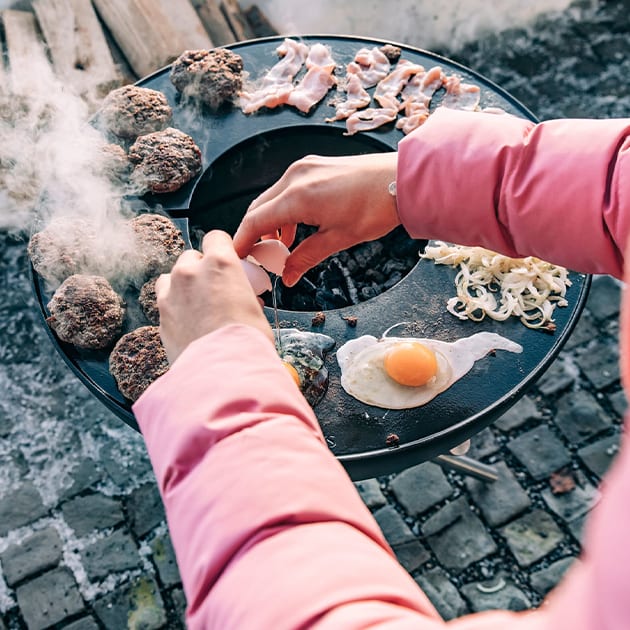 Bowl von höfats – Feuerschale, Grillrost, Plancha