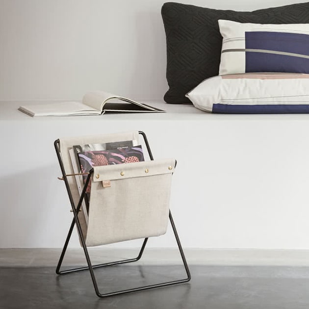 ferm Living – Zeitschriftenhalter in Vintage-Ästhetik