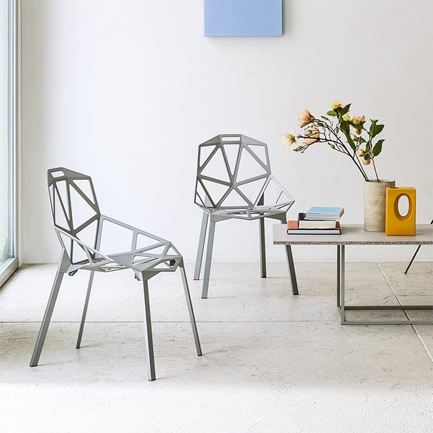 Magis Stapelstuhl – Chair One aus Aluminium von Konstantin Grcic