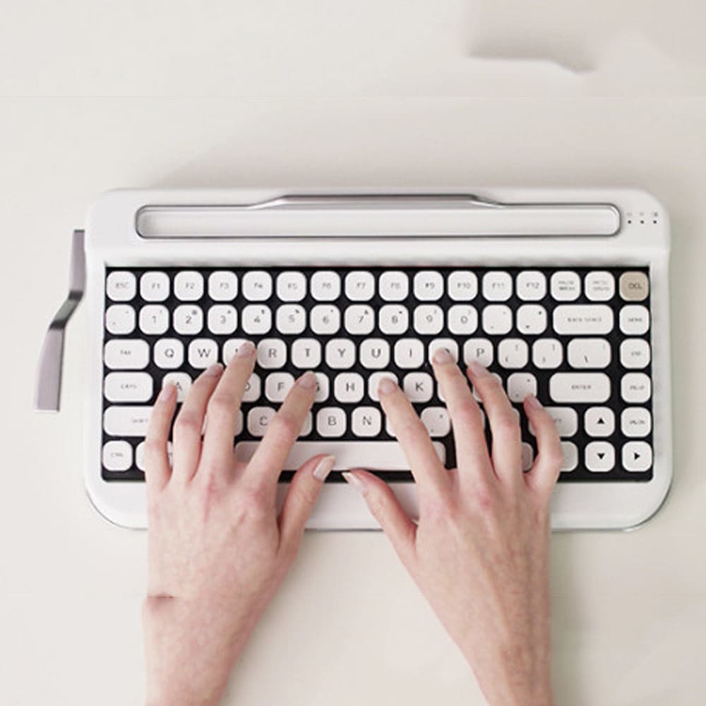 Penna Retro Tastatur mit Bluetooth-Funktion
