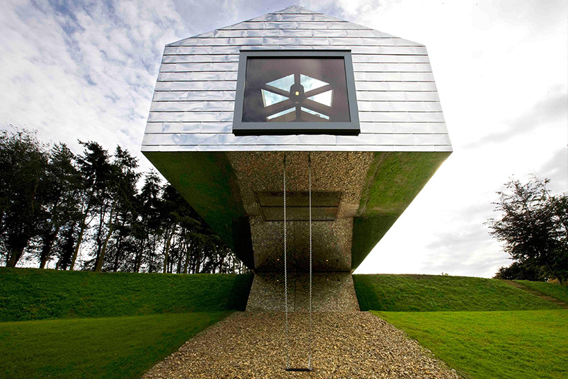 Balancing Barn – schwebendes Feriendomizil in der englischen Grafschaft Suffolk