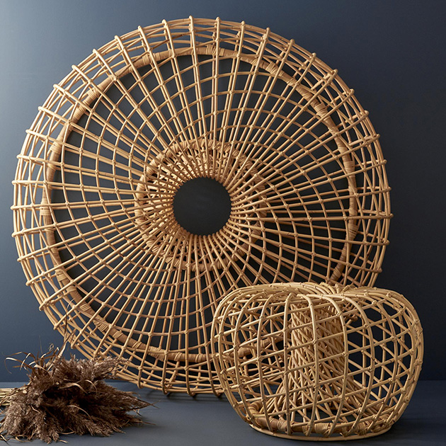 Runder Hocker oder Beistelltisch aus Geflecht. Outdoor von Cane-line