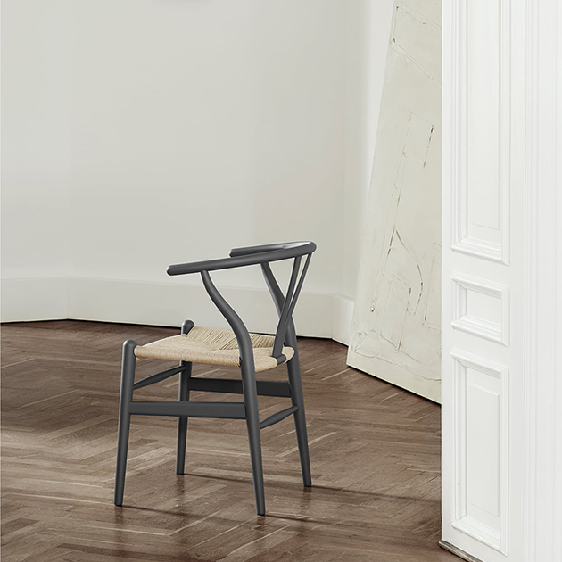 Wishbone Chair von Carl Hansen – zeitloser Klassiker der dänischen Designgeschichte und weltweit