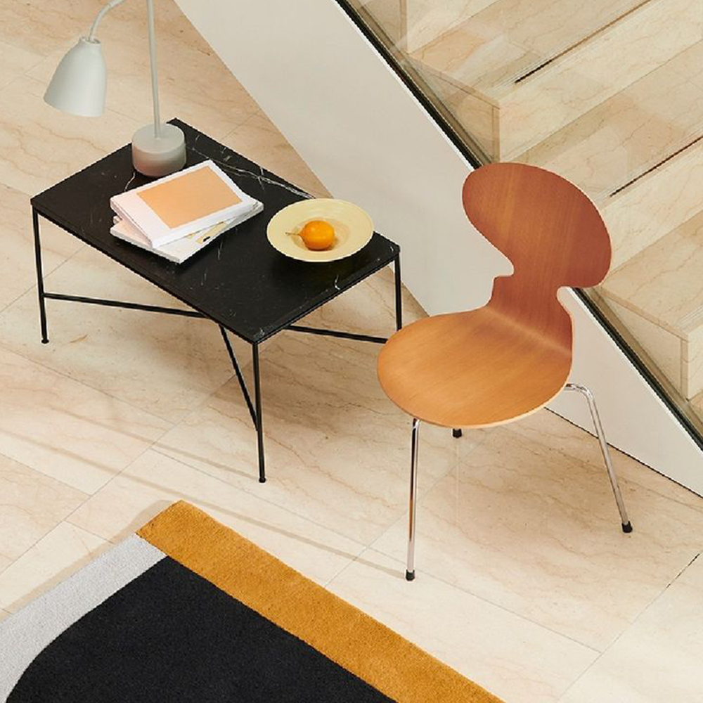 Ant Stuhl – die Ameise – ein Klassiker von Fritz Hansen stets modern