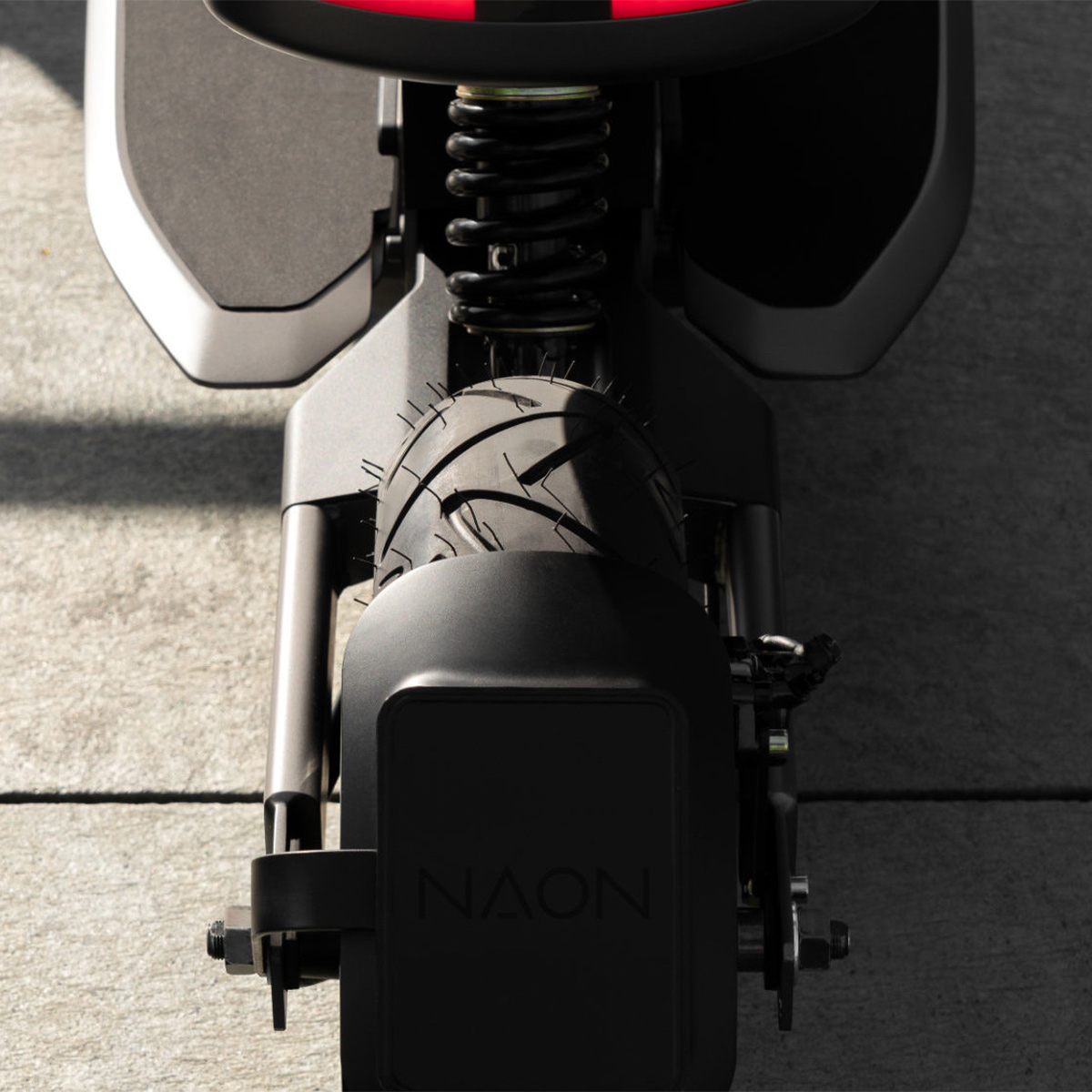 Zero-one Future Premium E-Roller von NAON