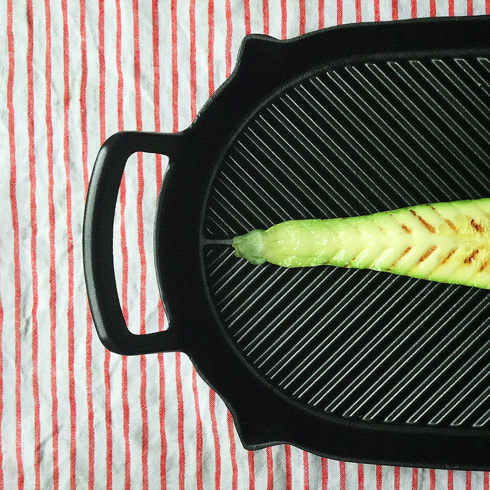 C6 Gusseisen-Fischgräten-Grillpfanne mit zwei Kochfeldern von Crane
