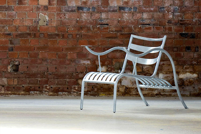 Klassiker Thinking Man’s Chair von Jasper Morrison für Cappellini. Special Edition by twentytwentyone