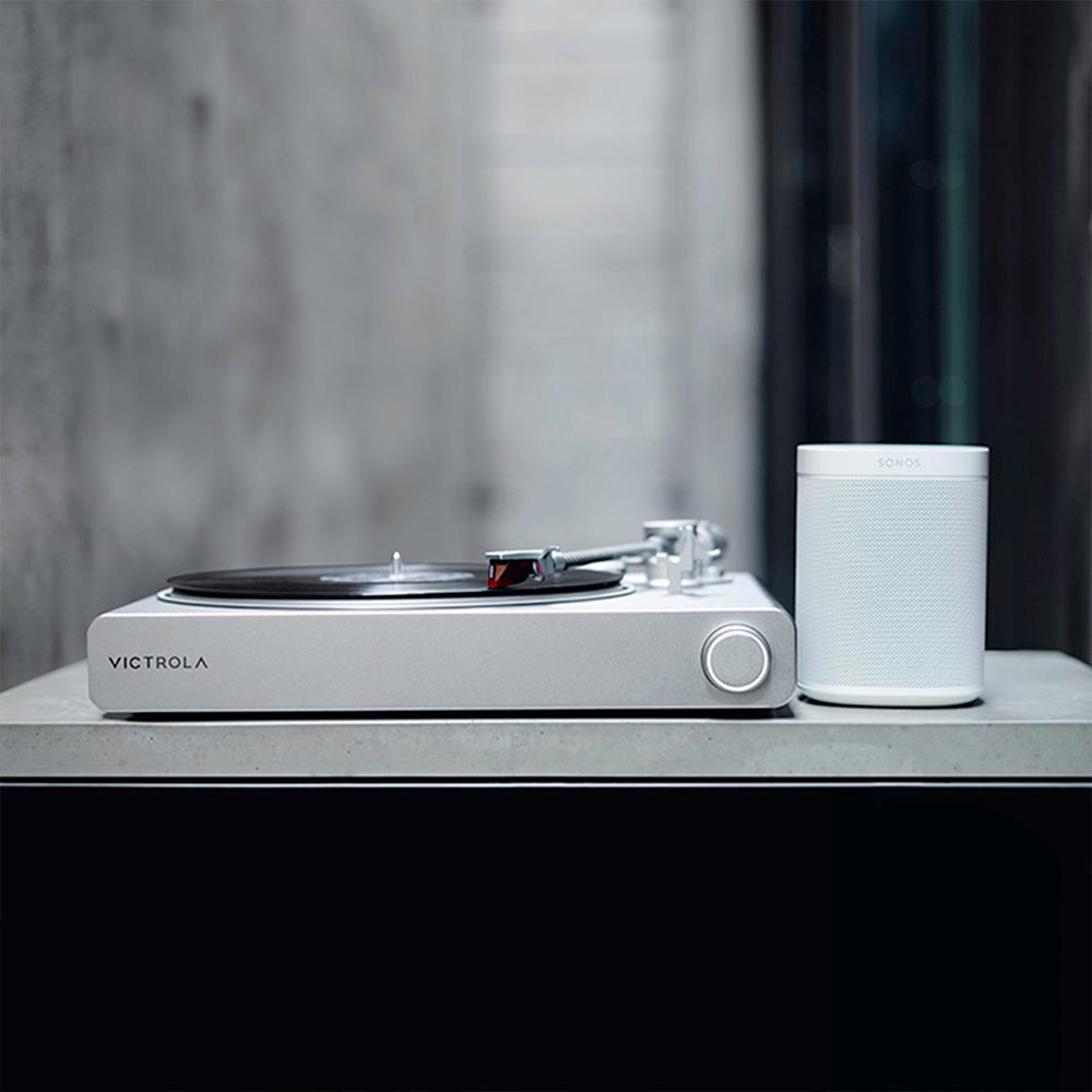 Victrola Stream Carbon Plattenspieler – kompatibel mit Sonos