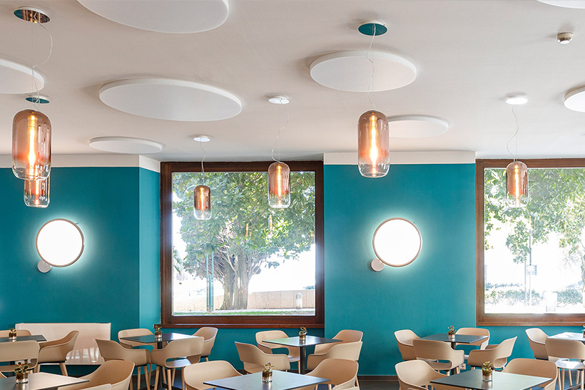 LED-Pendelleuchte Gople von Artemide mit patentierter RWB-Lichttechnologie für das Züchten von Pflanzen