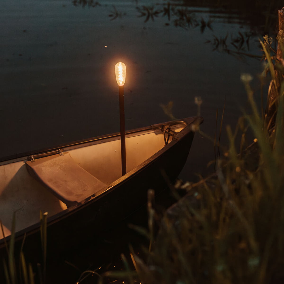 Wie eine Fackel – Sticklight LED Outdoorleuchte von Weltevree
