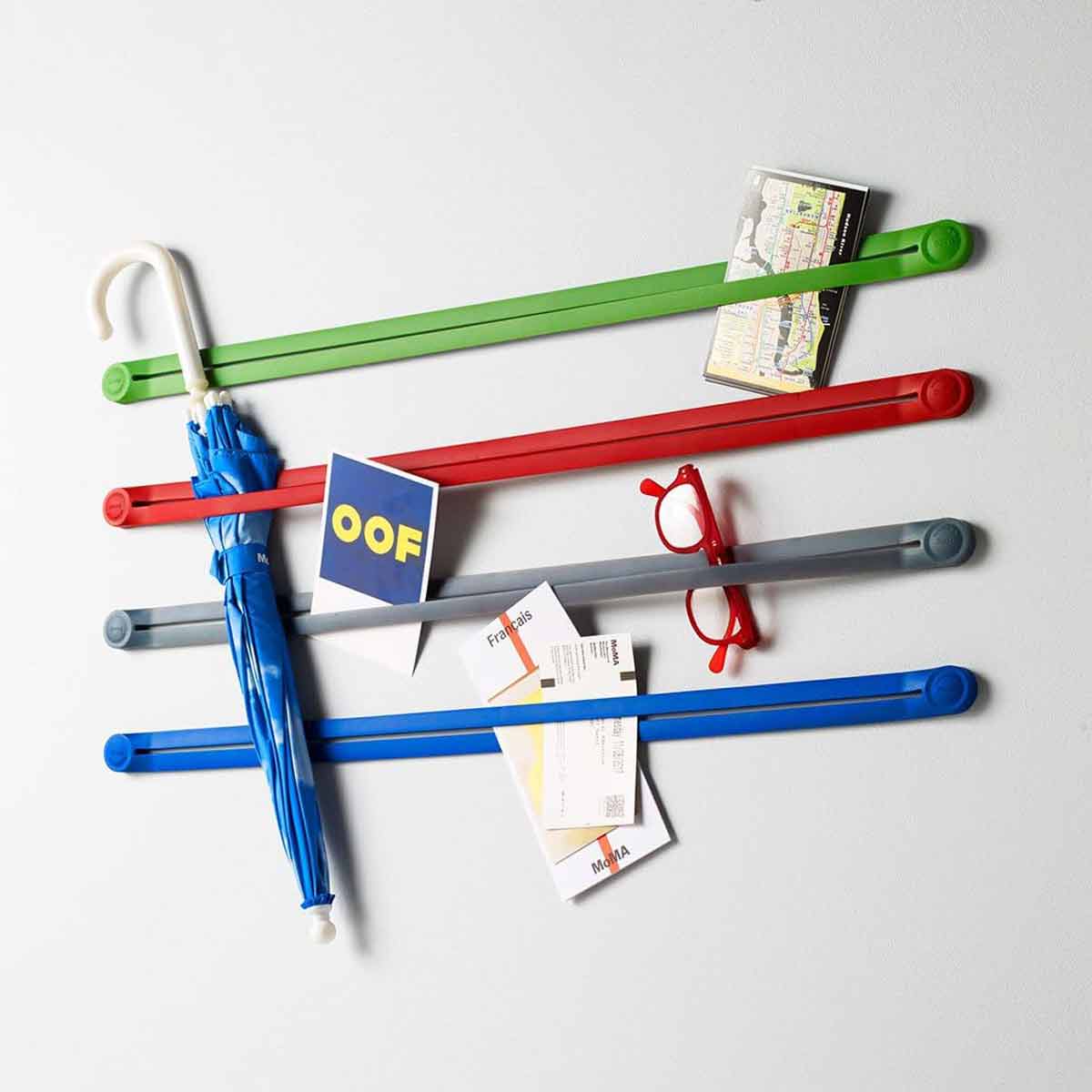 Strap Klemmregal von NL Architects – inspiriert durch Fahrradriemen