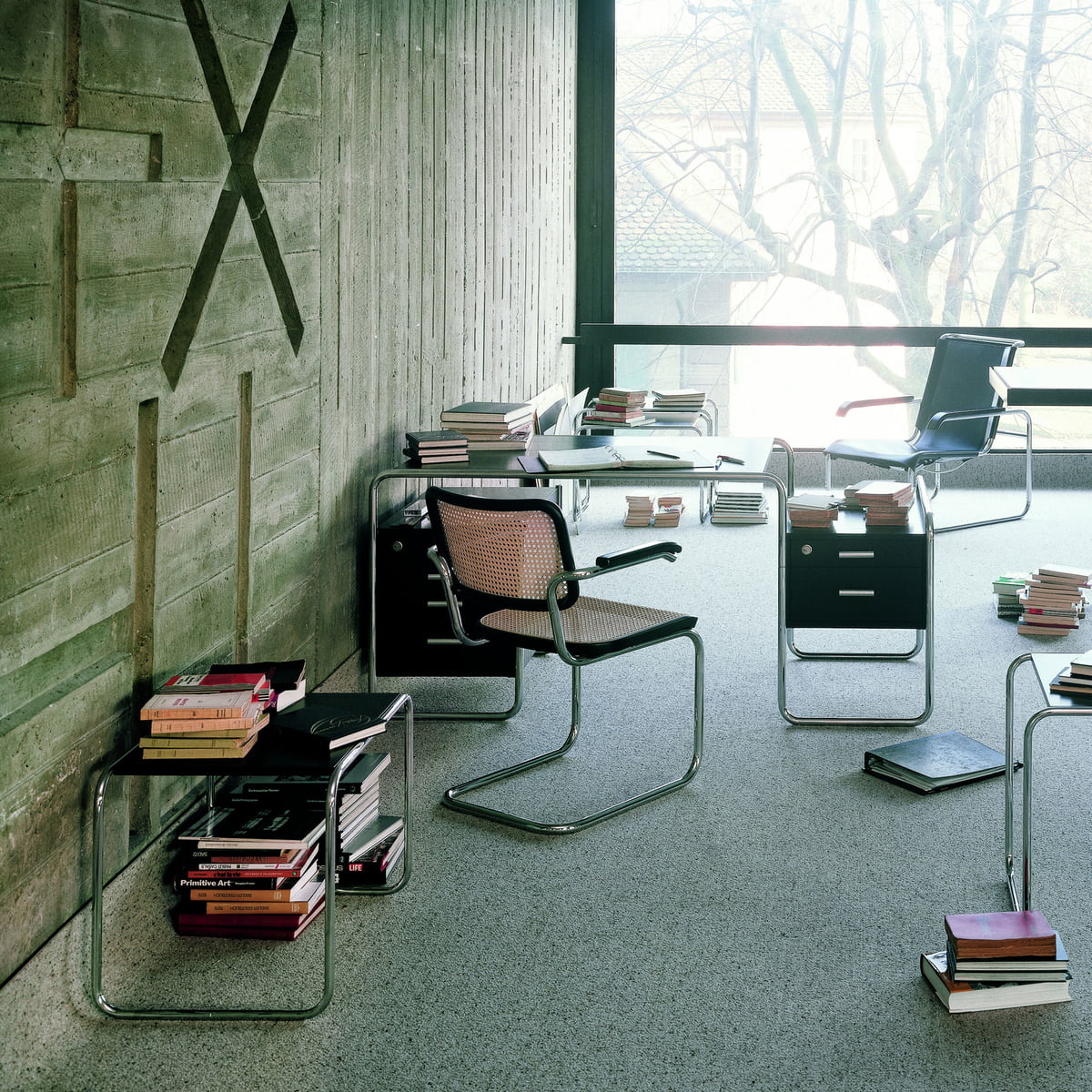 V 64 Freischwinger Stuhl von Thonet