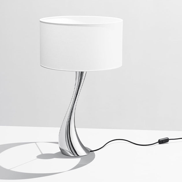 Elegante Cobra Tischleuchte von Georg Jensen