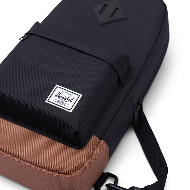 Stylische Heritage Shoulder Bag von Herschel Supply Co.