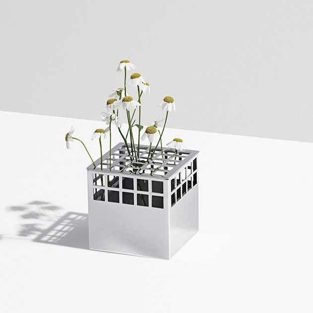 Würfelförmige Matrix Cube Vase von Georg Jensen – auch Stifthalter