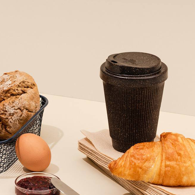 Der einzigartige Weducer Cup Mehrwegbecher von Kaffeeform