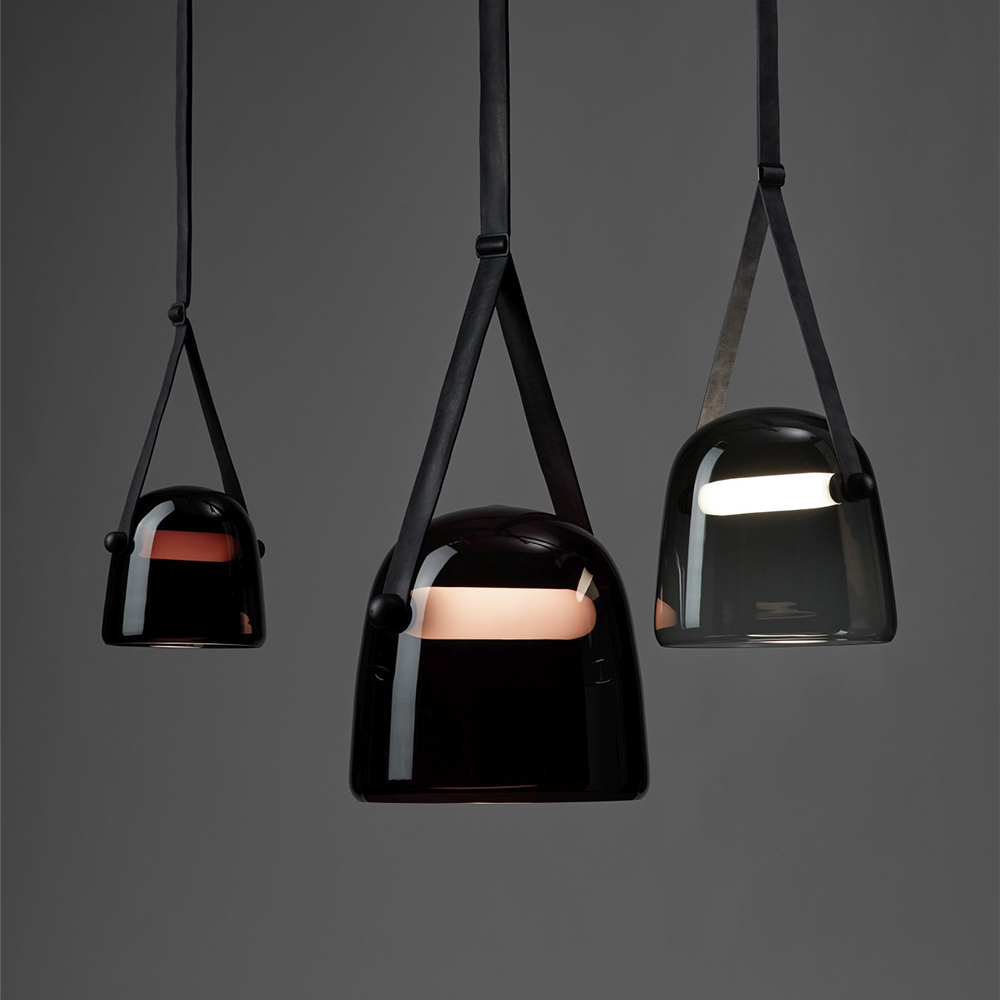 Mona LED Glaspendelleuchte – mundgeblasen – von Brokis