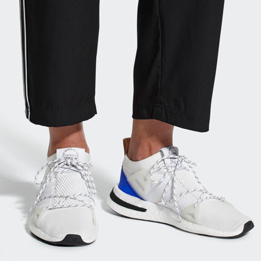 Die Adidas Arkyn Originals Frauenschuhe