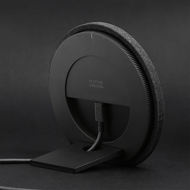 Dock Wireless Charger von Native Union