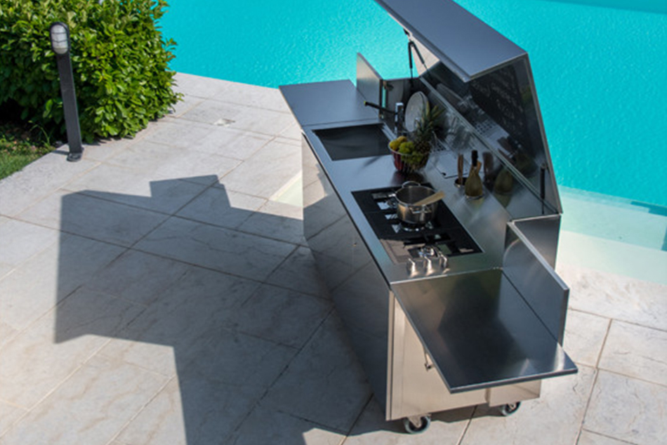 FINALMENTE – die leistungsstarke und kompakte Outdoorküche von Foster