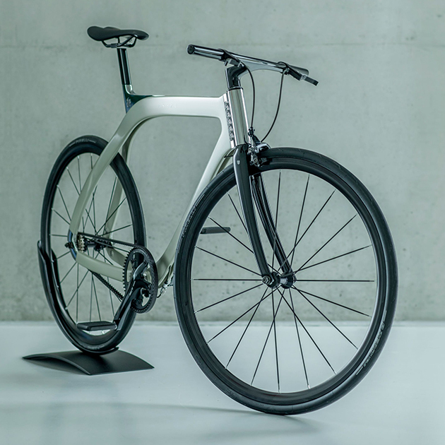 AKHAL Shadow Fahrrad im eleganten Design von EXTANS
