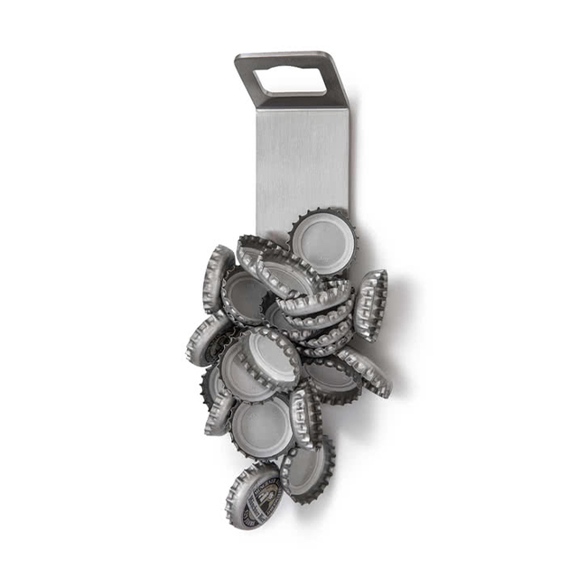 JOHNNY CATCH MAGNET- innovativer Flaschenöffner von höfats