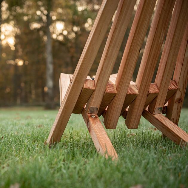 Klappstuhl „Fieldchair“ von Weltevree aus Lärchenholz