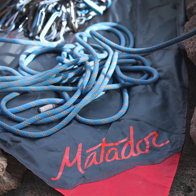 Matador – die Mini Decke für unterwegs, passt einfach in die Tasche