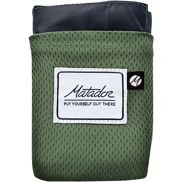Matador – die Mini Decke für unterwegs, passt einfach in die Tasche